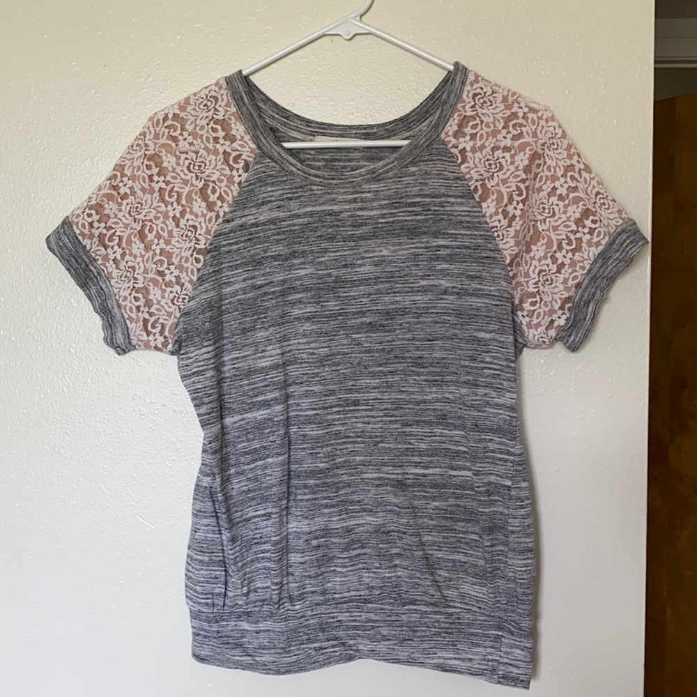 Le Lis Soft Grey and Lace Top